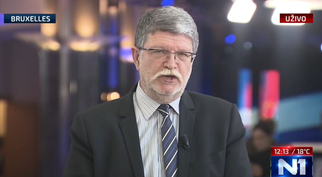 Vučić prisvaja previše manevarskog prostora